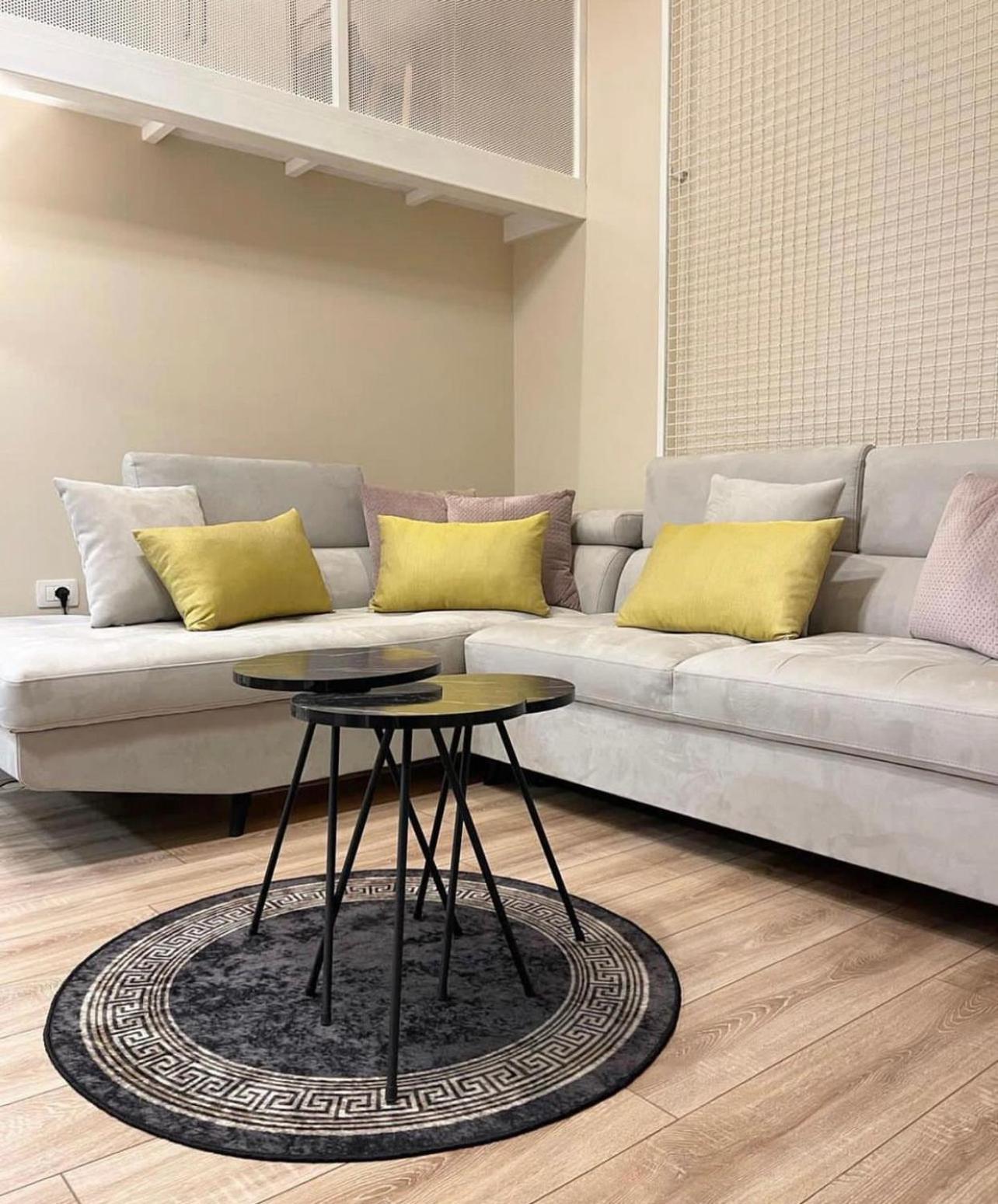 Lovely Apartment In Pogradec City With A Lake View Eksteriør billede